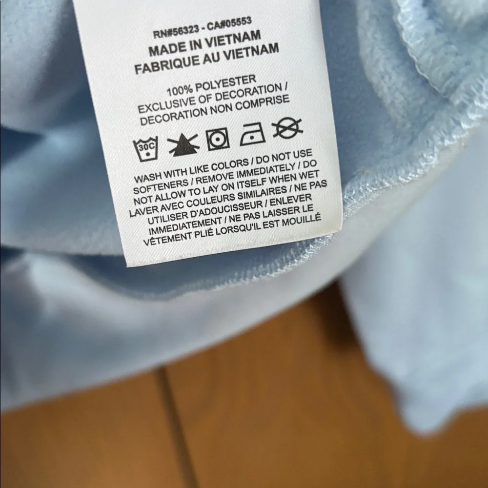 Nike Men's M Light Blue Hoodie with black Swoosh Therma fit or women’s large - Picture 6 of 8